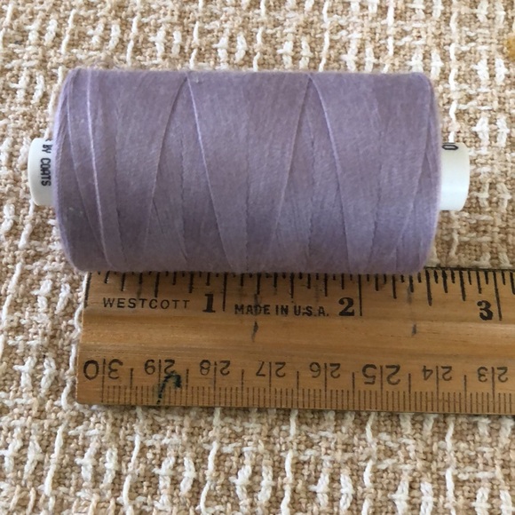 3-count lavender spools of thread - Picture 2 of 3